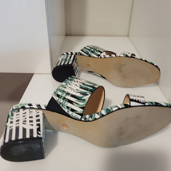 NANETTE LEPORE SHOES SIZE 8M NEVER WORN - Picture 5 of 7